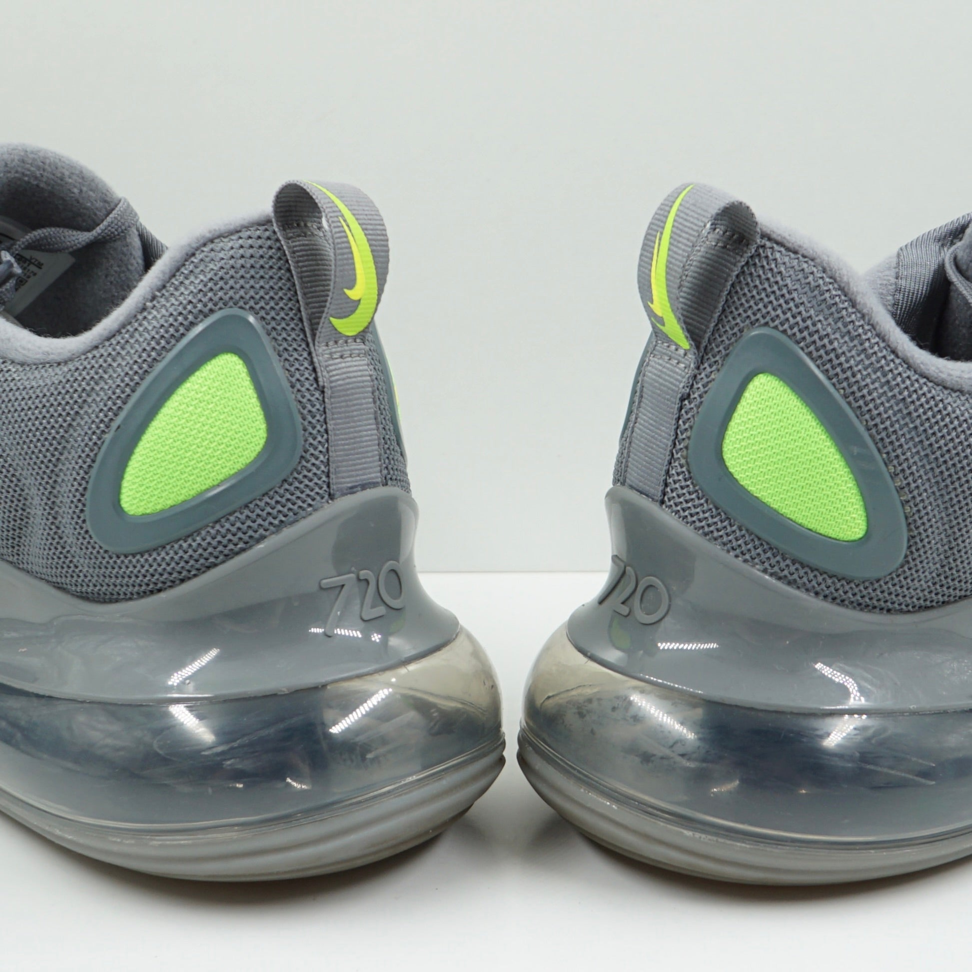 Nike Air Max 720 Cool Grey Volt