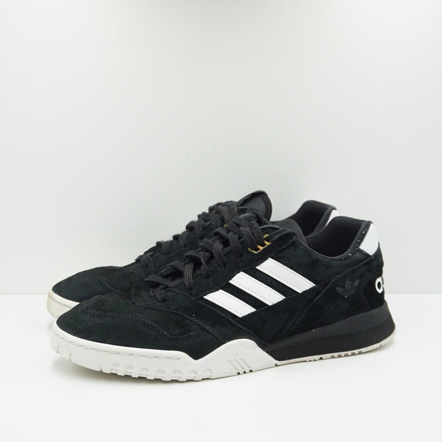 Adidas AR Trainer Black
