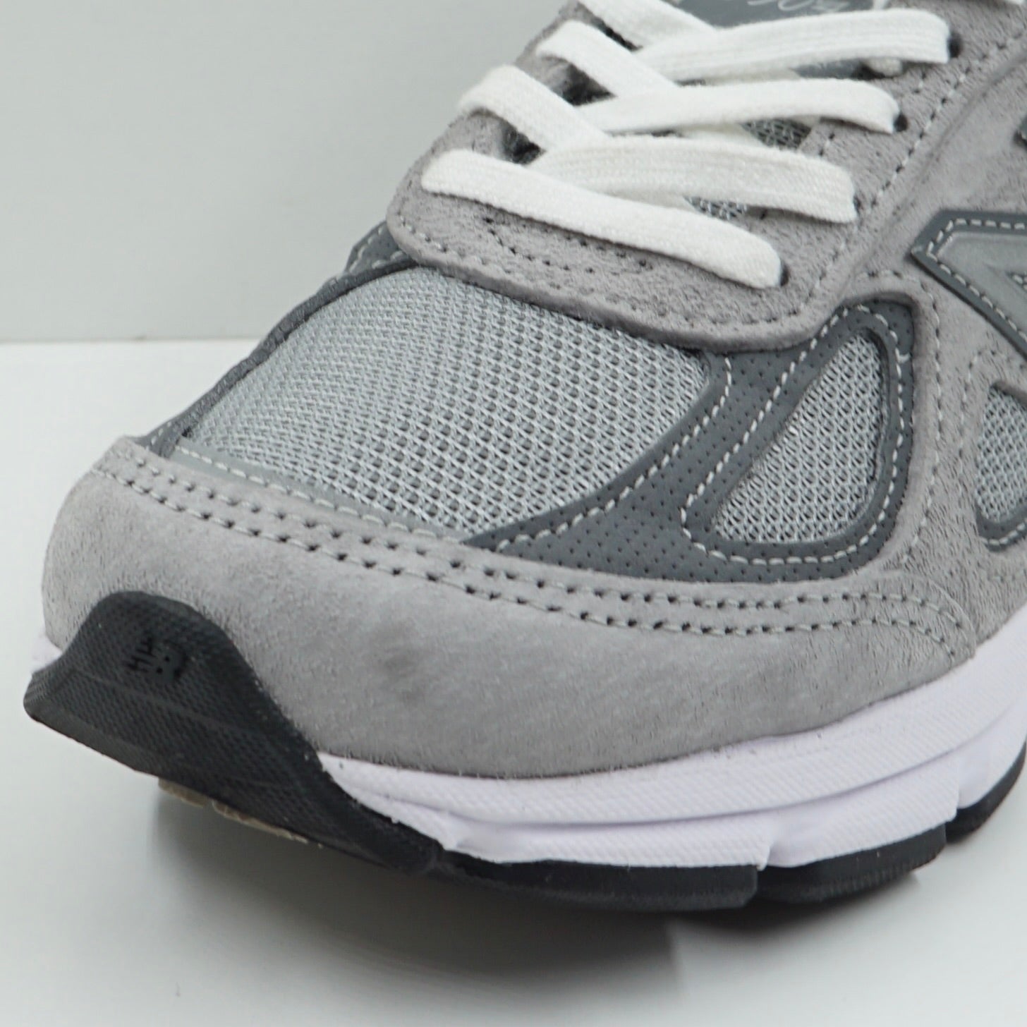 New Balance 990v4 MiUSA Grey Silver