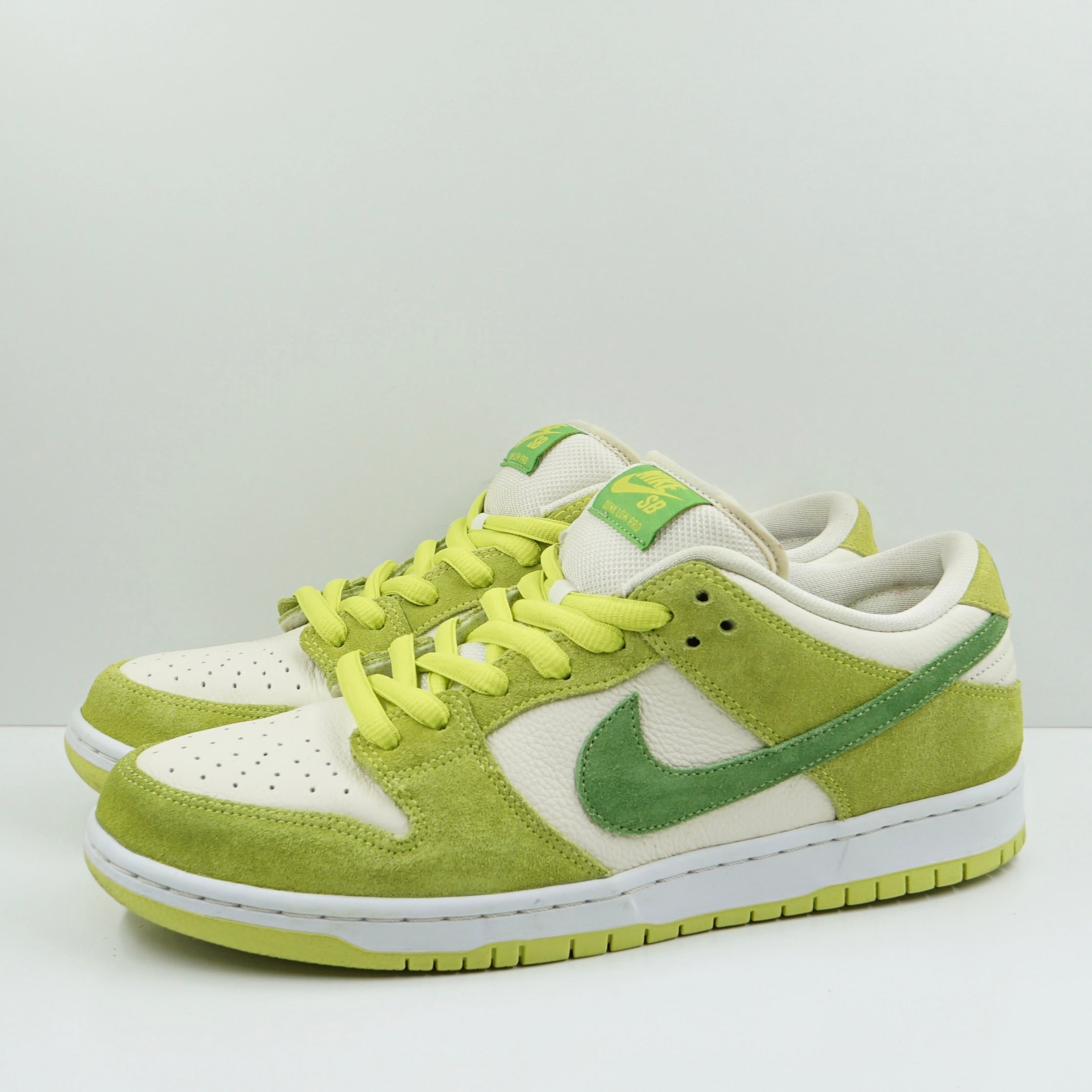 Nike SB Dunk Low Green Apple