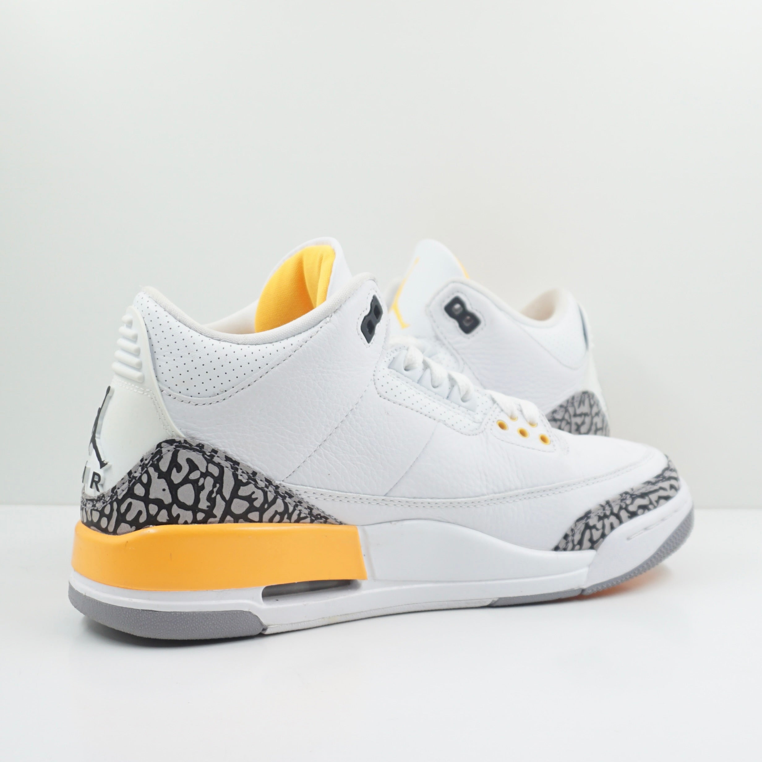 Jordan 3 Retro Laser Orange (W)