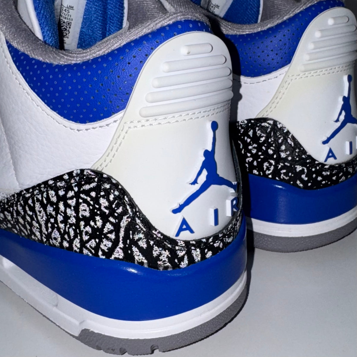 Jordan 3 Retro Racer Blue