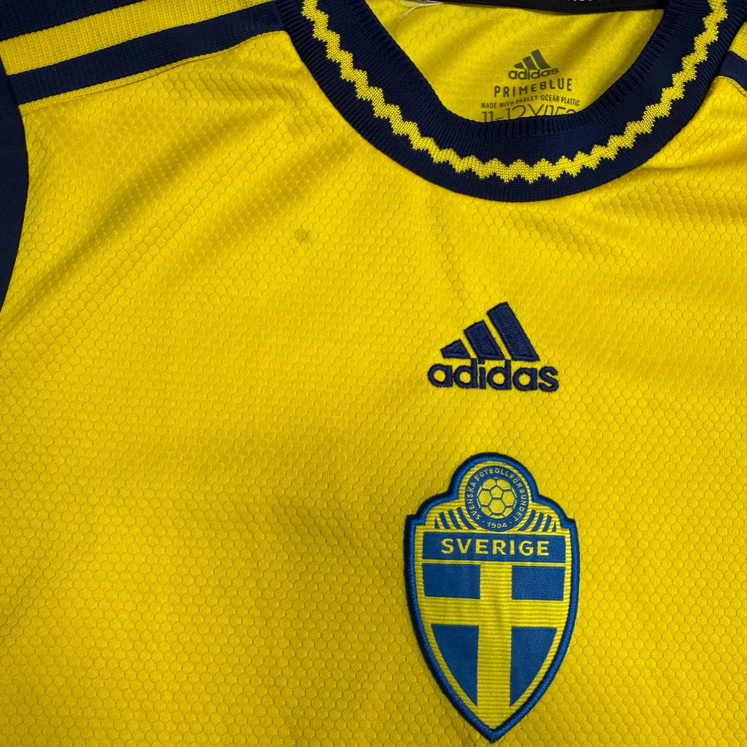 Adidas Sweden 2022 Womens Euro Home Football Jersey (Youth)