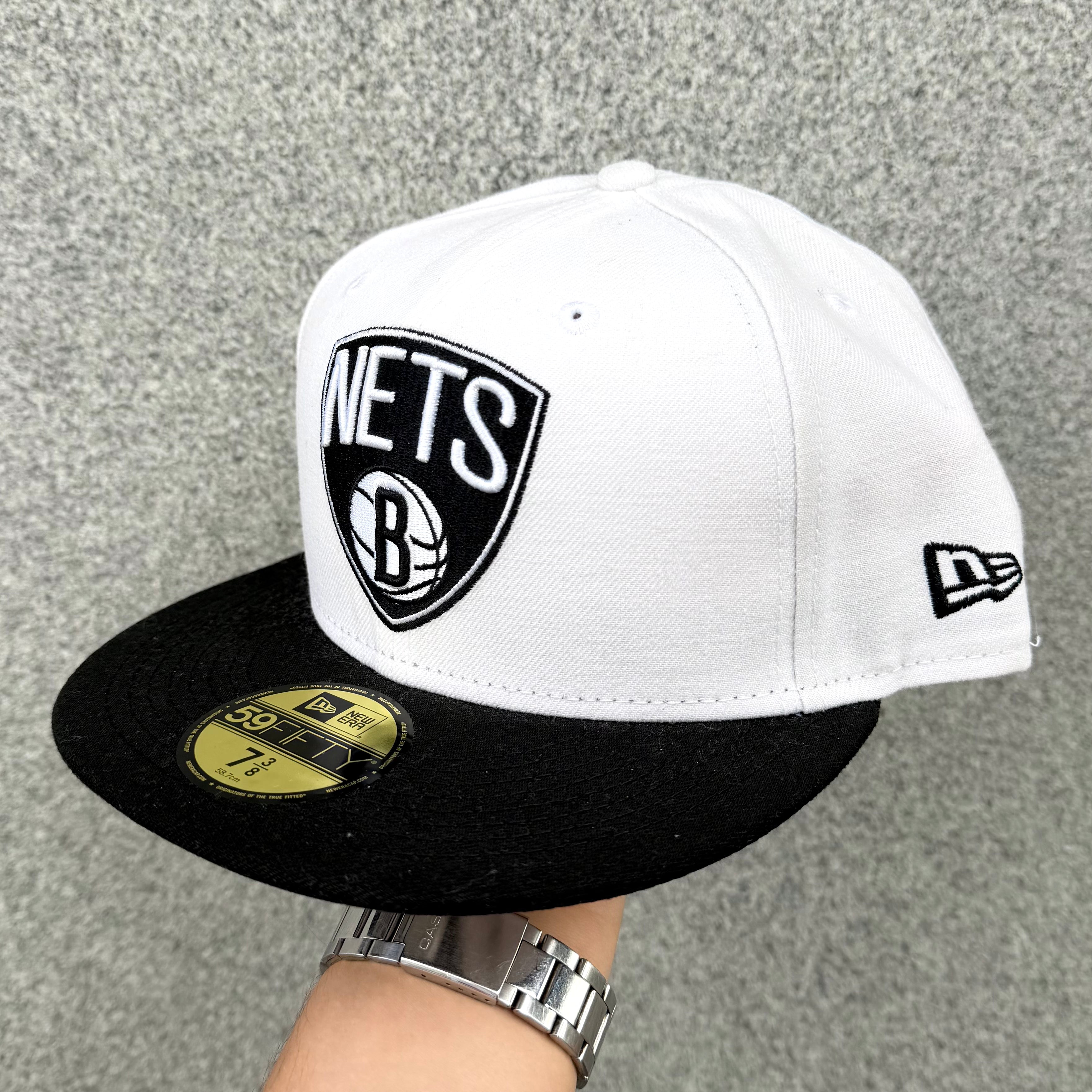 New Era Brooklyn Nets White Black Fitted Cap