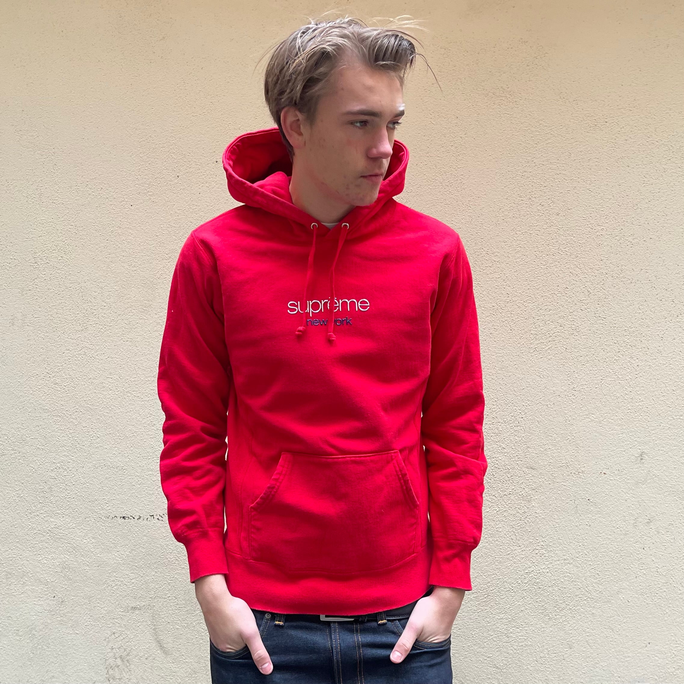Supreme FW16 Chrome Classic Logo Red Hoodie