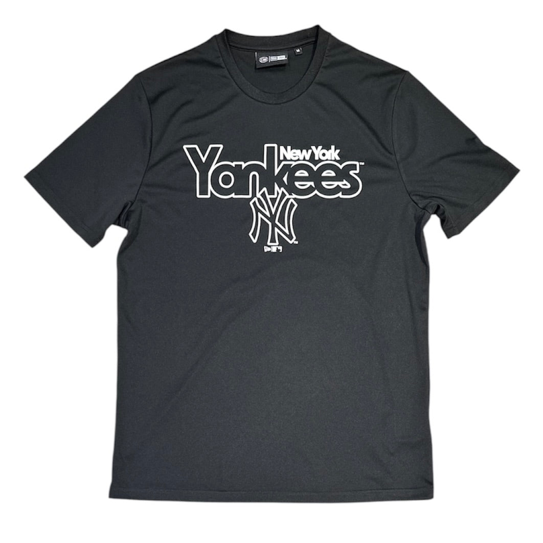 New Era New York Yankees MLB Essentials Black Tshirt