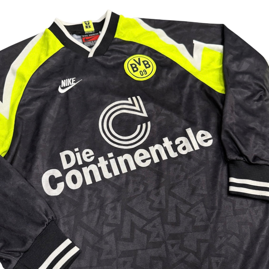 Vintage Nike Borussia Dortmund 1995/1996 Goal Keeper Jersey