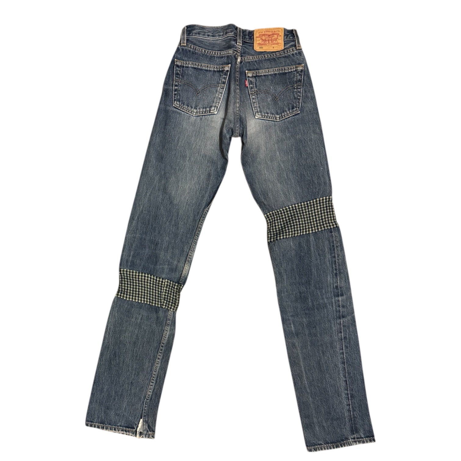 Vintage Levi's 501 Blue Jeans (W27)
