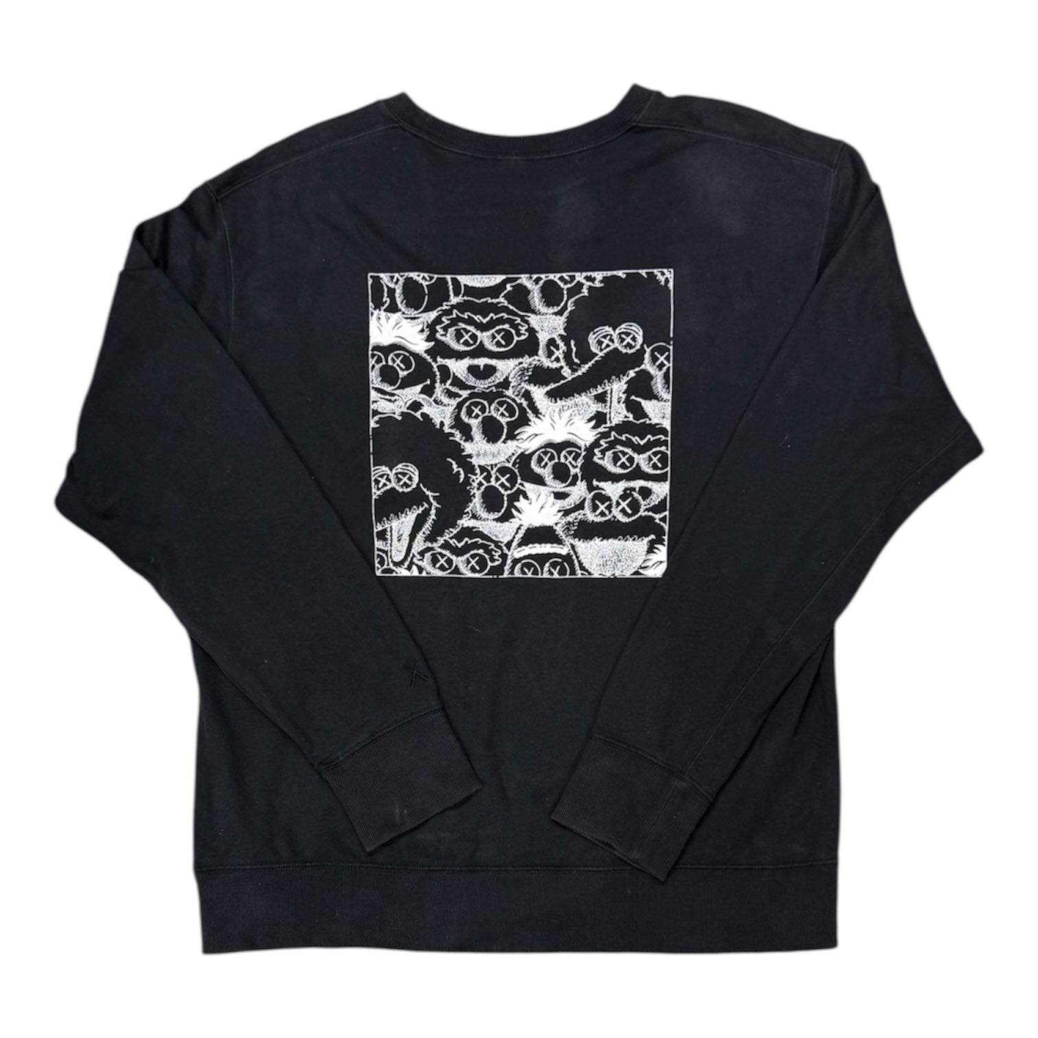 Uniqlo x KAWS x Sesame Street FW18 XX Sweatshirt