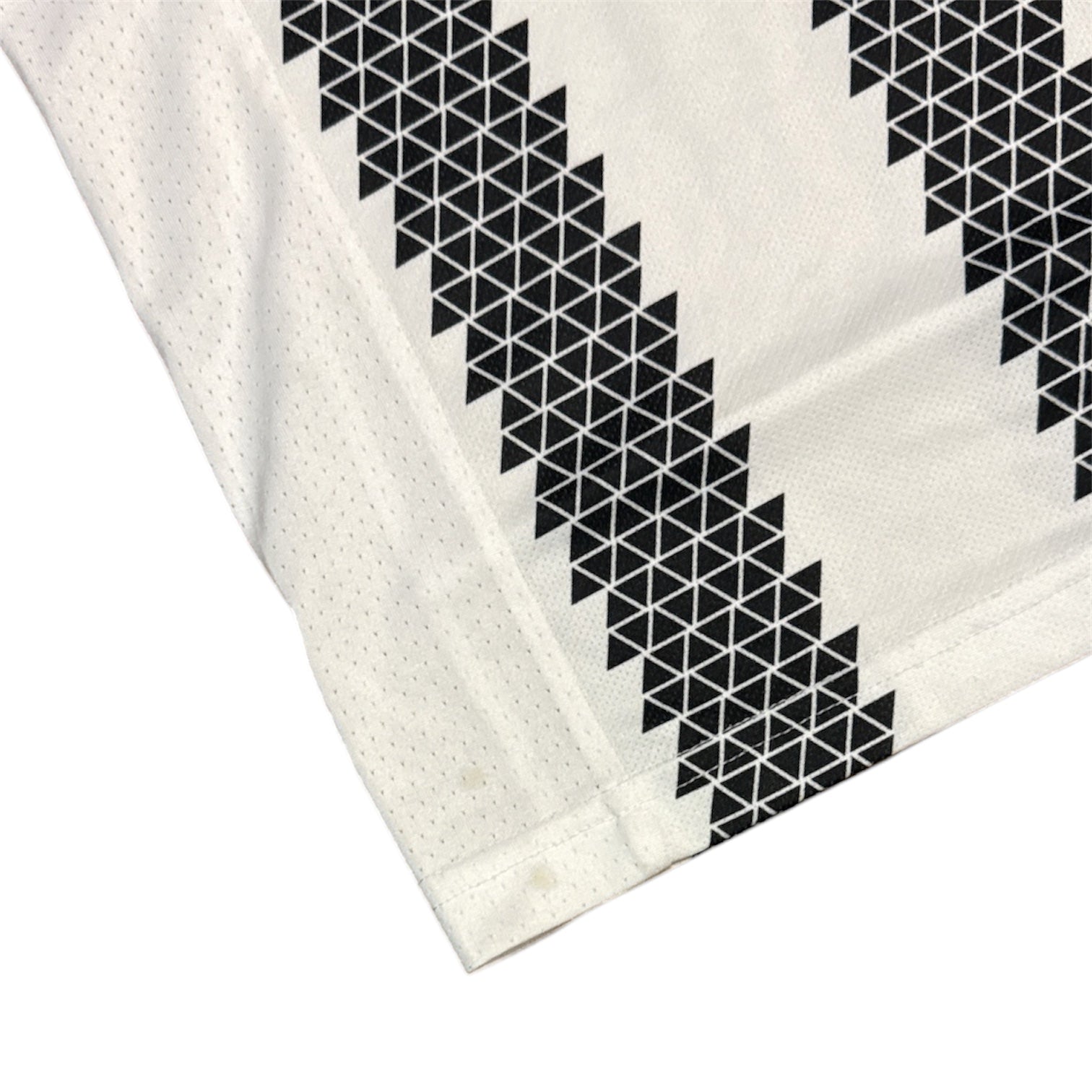 Adidas Juventus 2022/2023 Home Jersey (Youth)