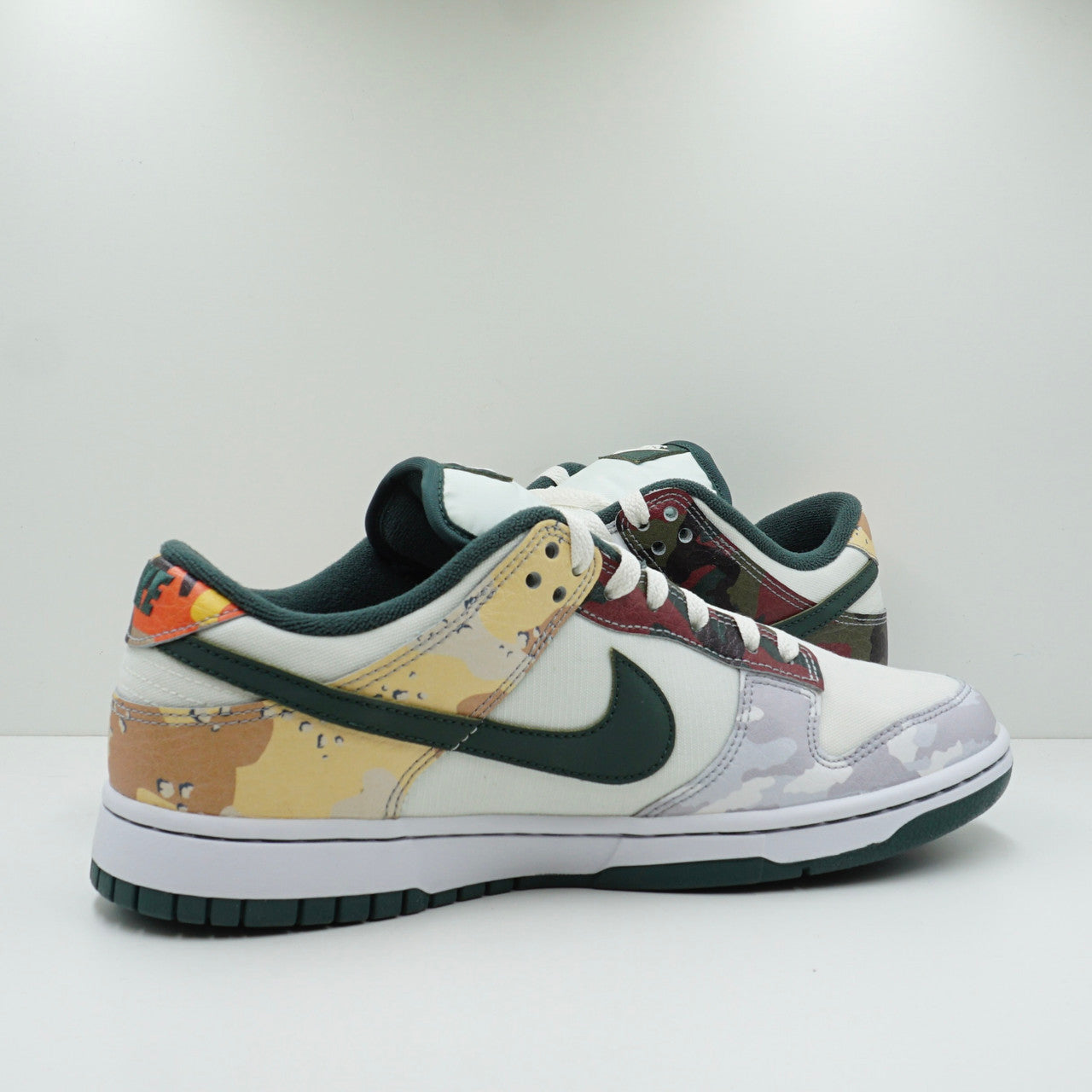 Nike Dunk Low SE Sail Multi-Camo