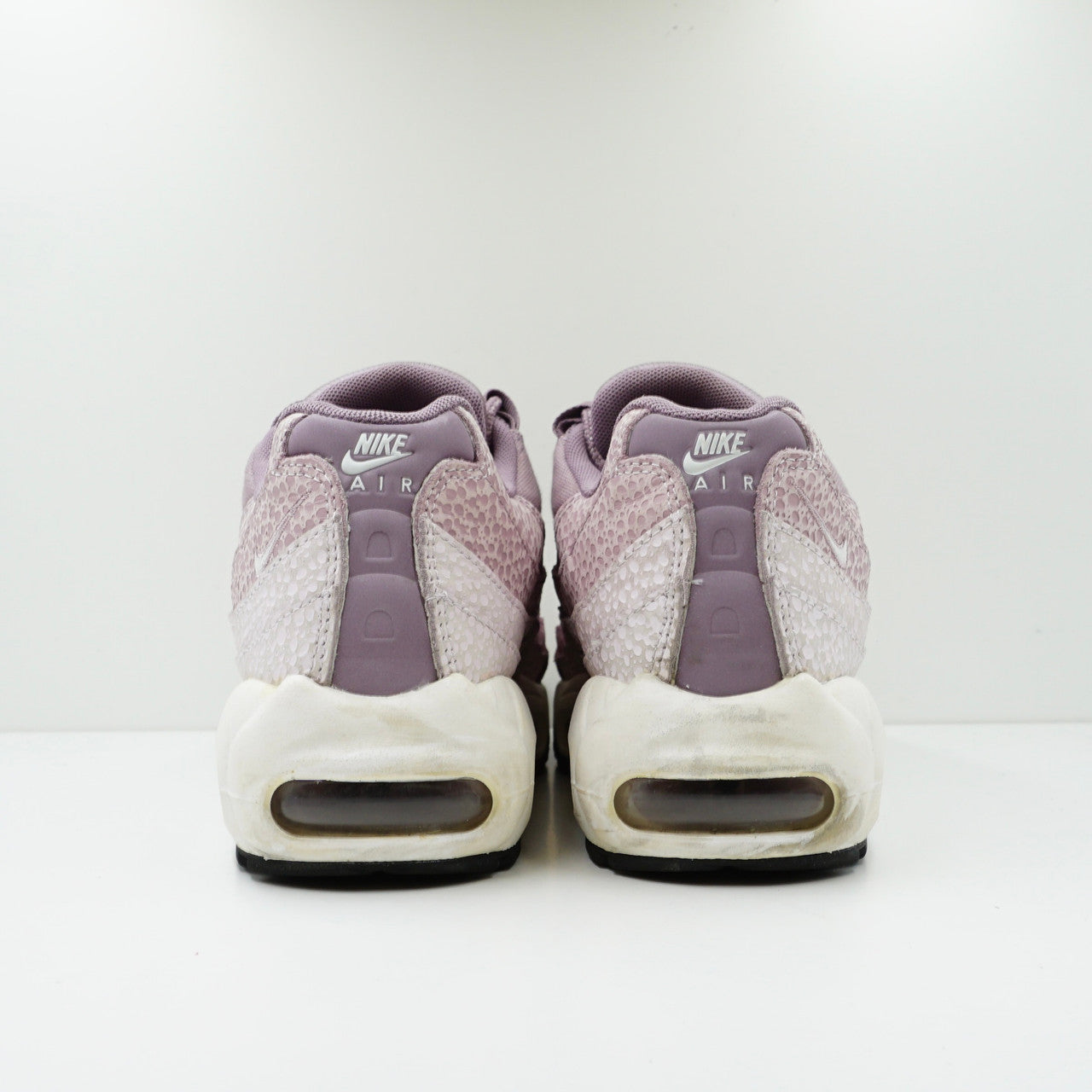 Nike air max on sale 95 purple smoke