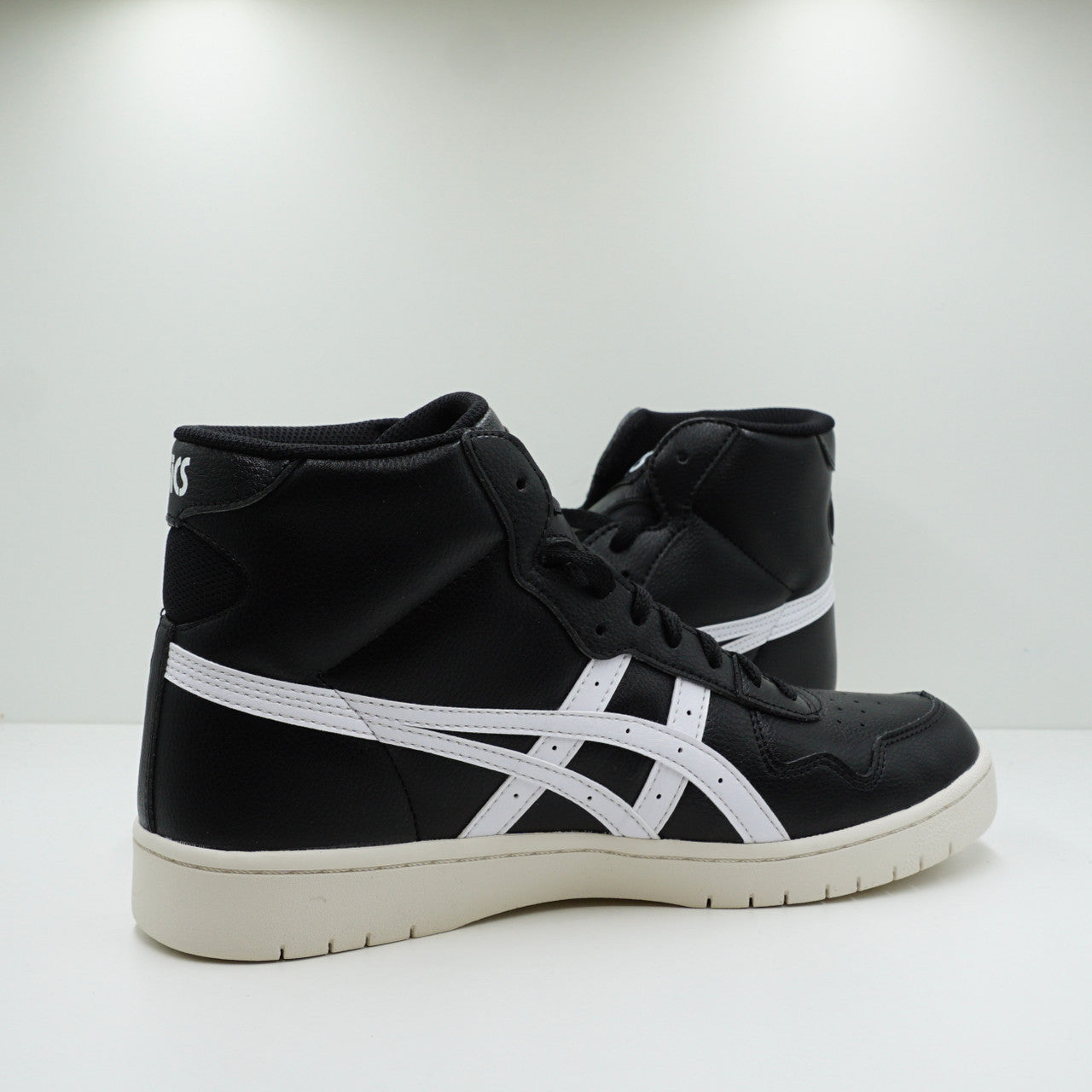 Asics Japan L Black White