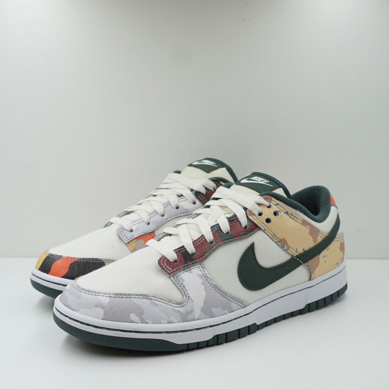 Nike Dunk Low SE Sail Multi-Camo
