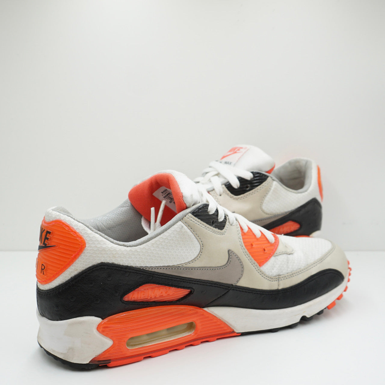 air max 90 white ostrich