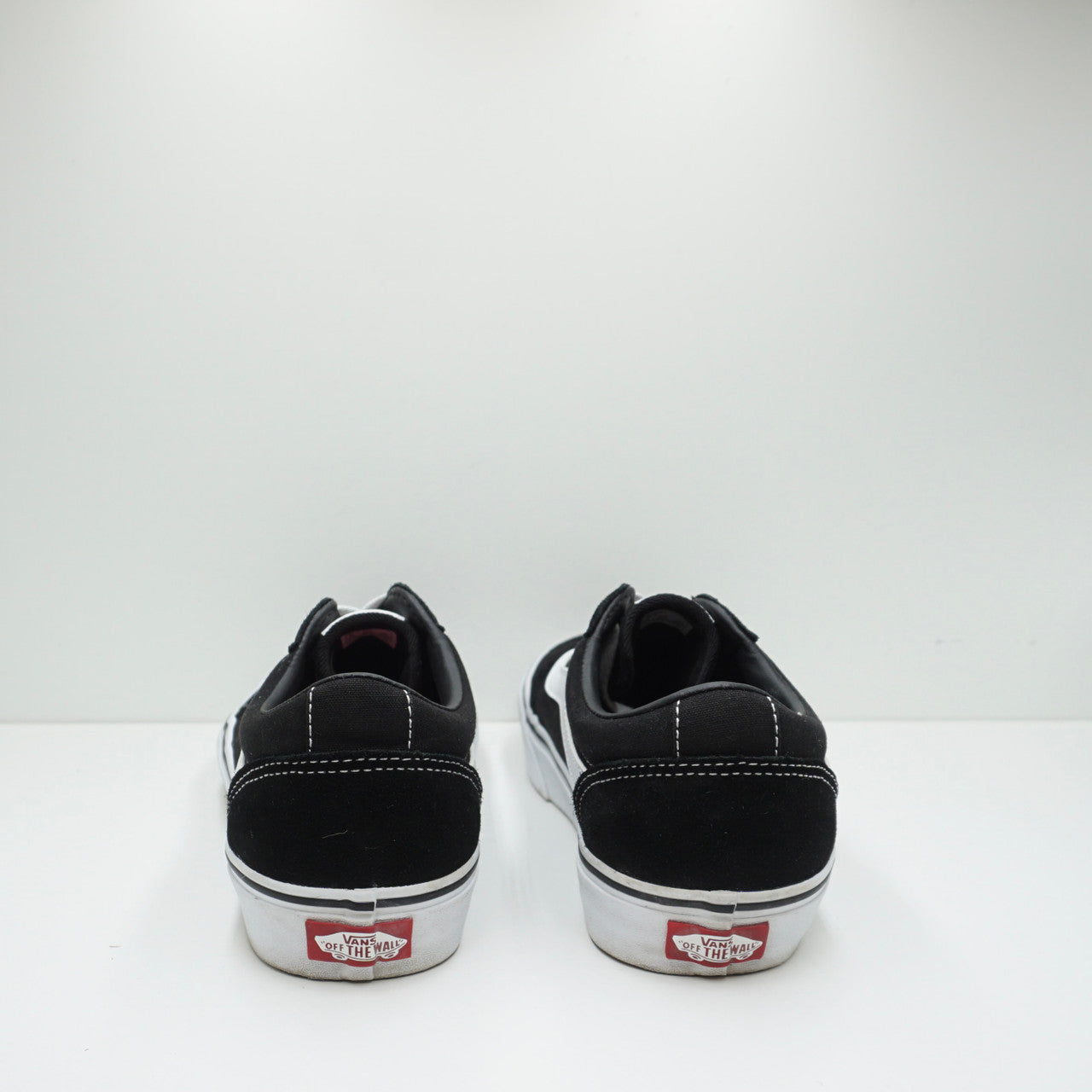 Vans Ward Black White