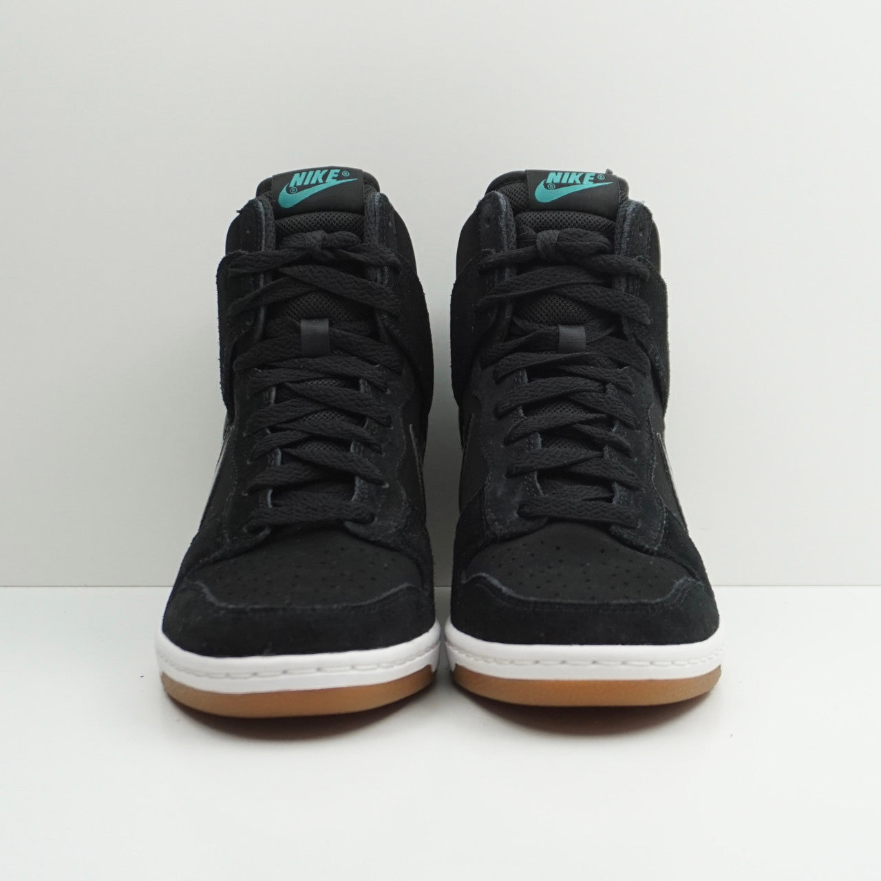 Nike dunk sky hi best sale black gum