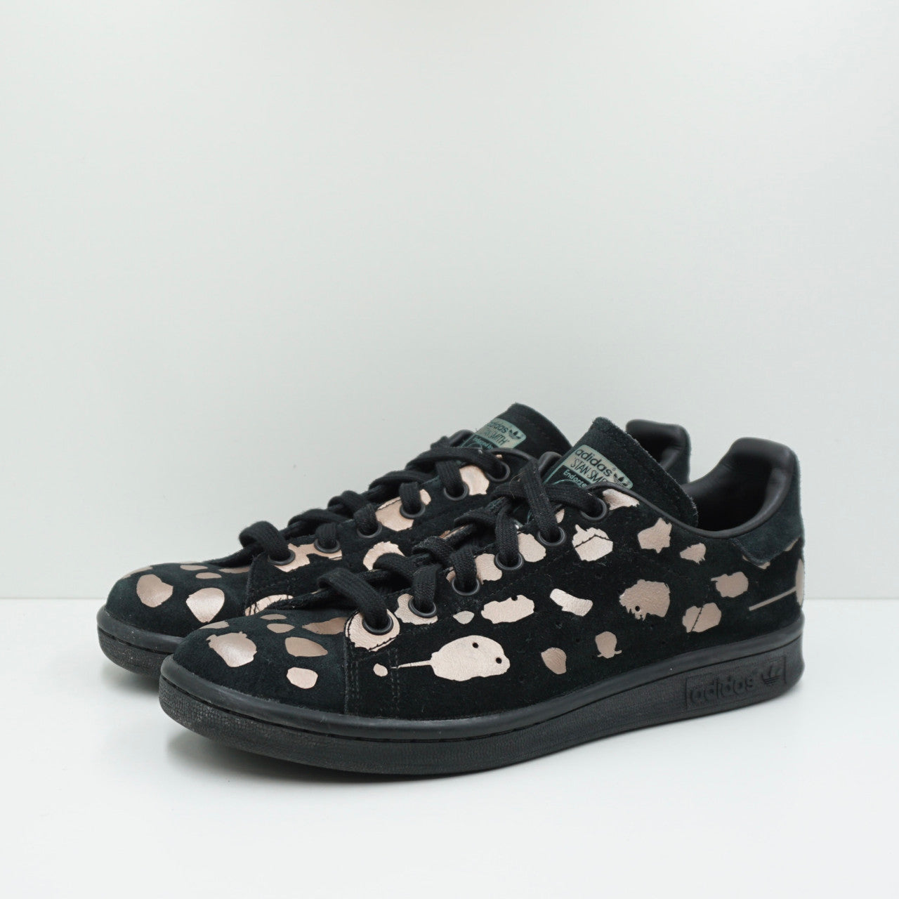 Adidas Stan Smith Black Rose Paint Splatter (W) Adidas Stan Smith Black Rose Paint Splatter (W)