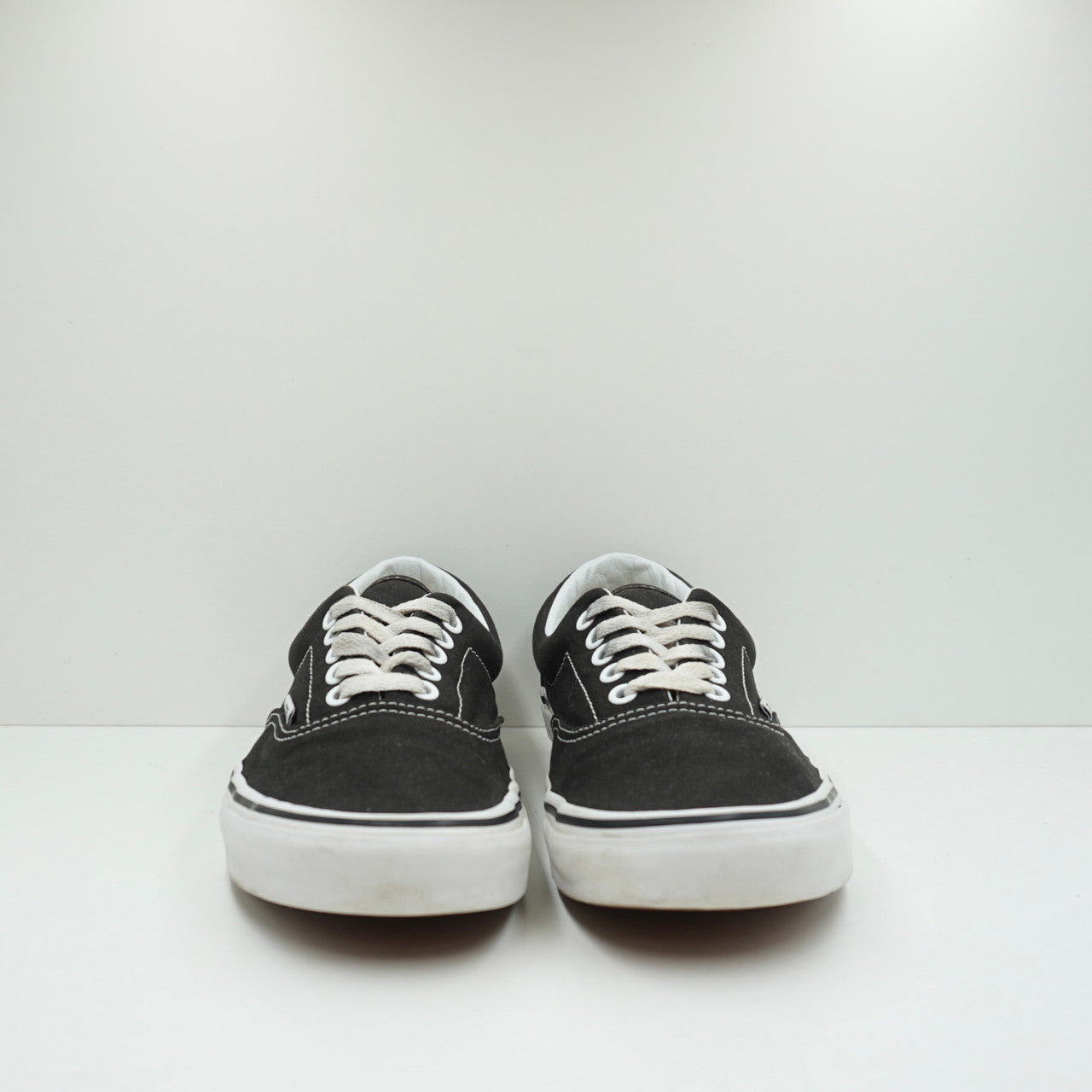 Vans Era Black White