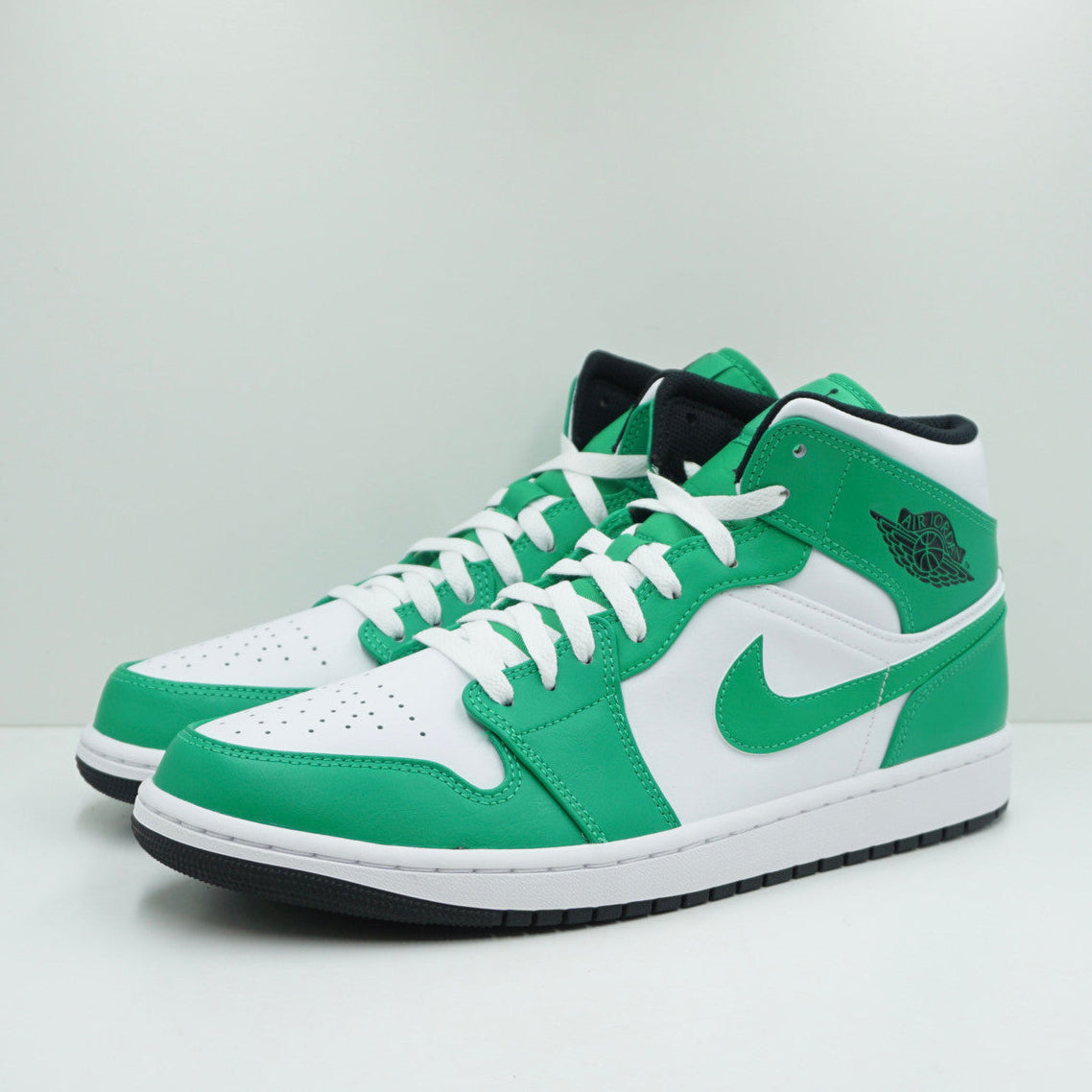 Jordan 1 Mid Lucky Green