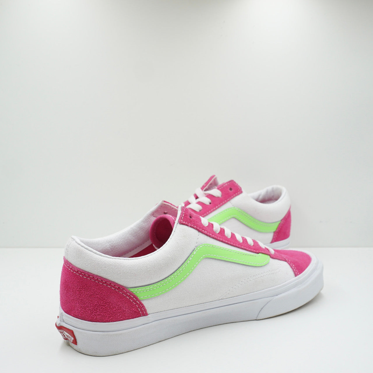 Vans green outlet and pink