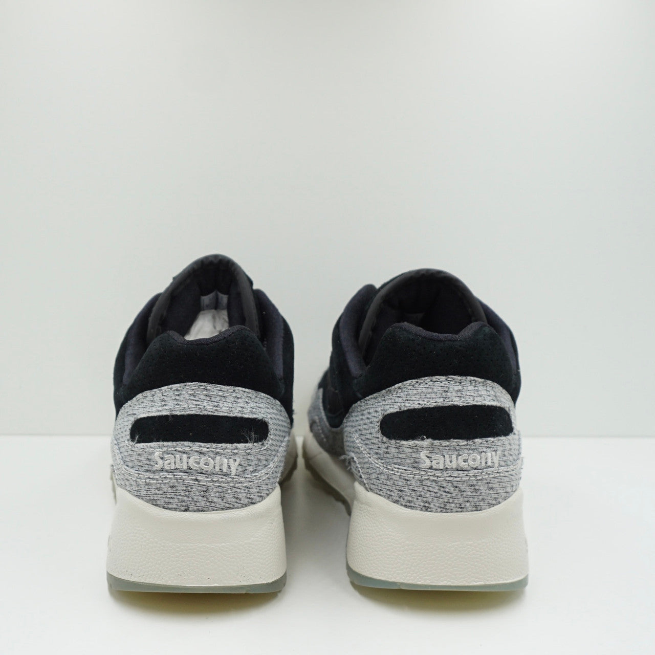 Saucony Shadow 6000 Black/Grey Sample