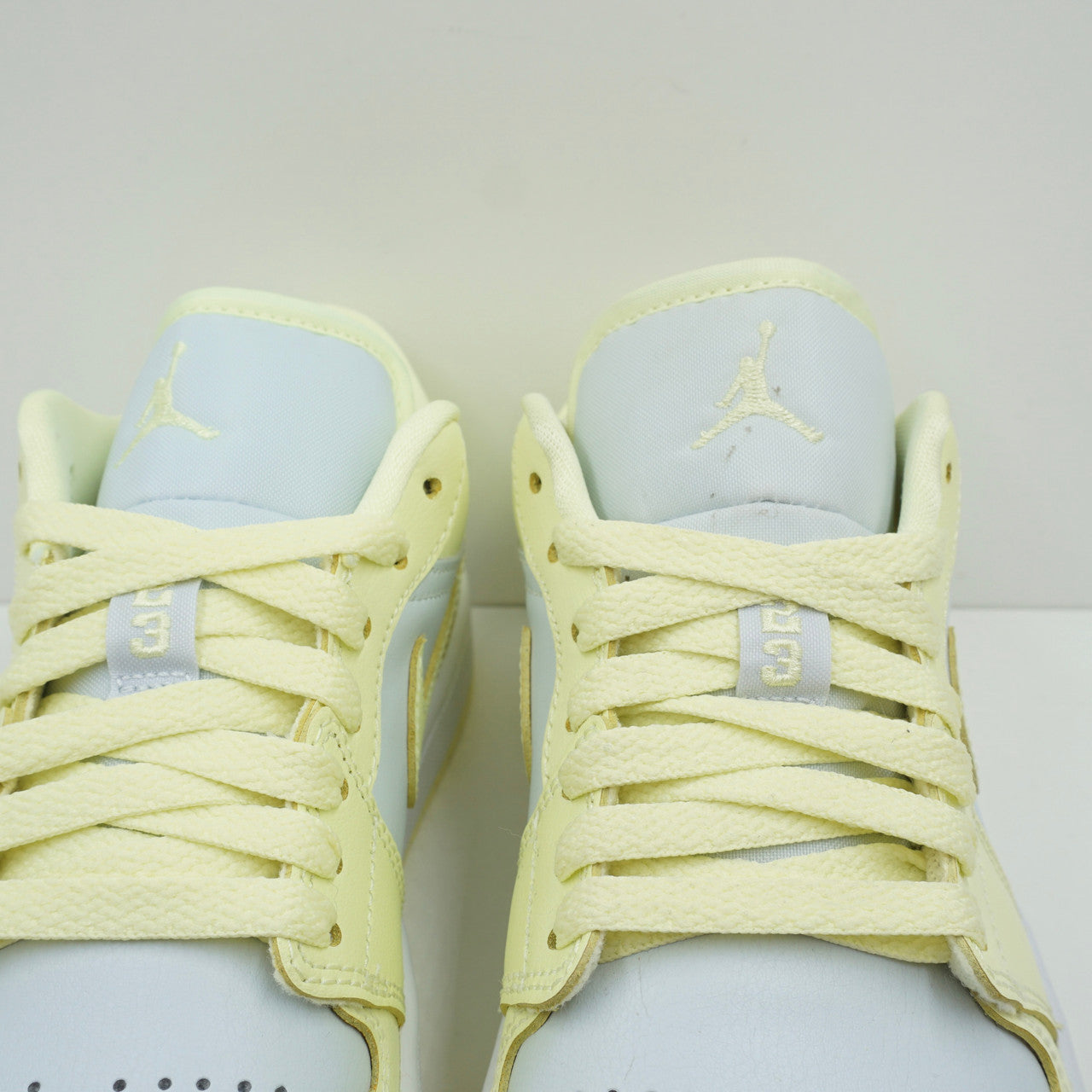 Jordan 1 Low Lemonade (W)