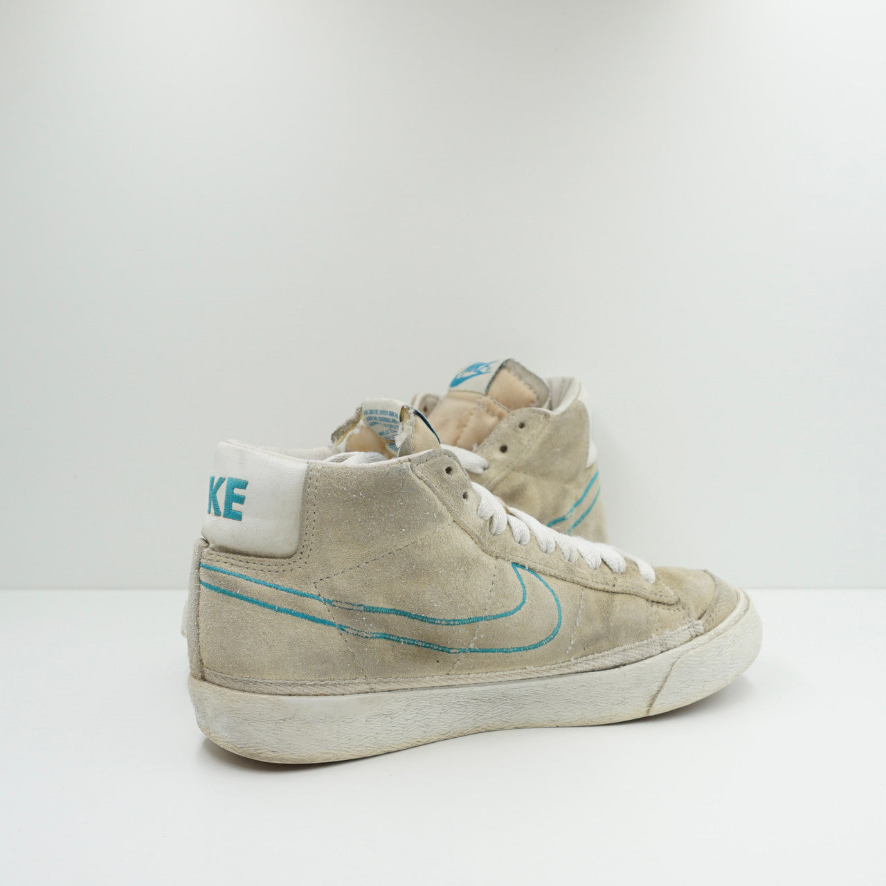 Nike Blazer Mid Ivory (W)