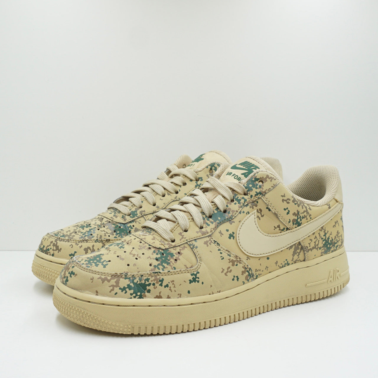 air force 1 low desert camo team gold
