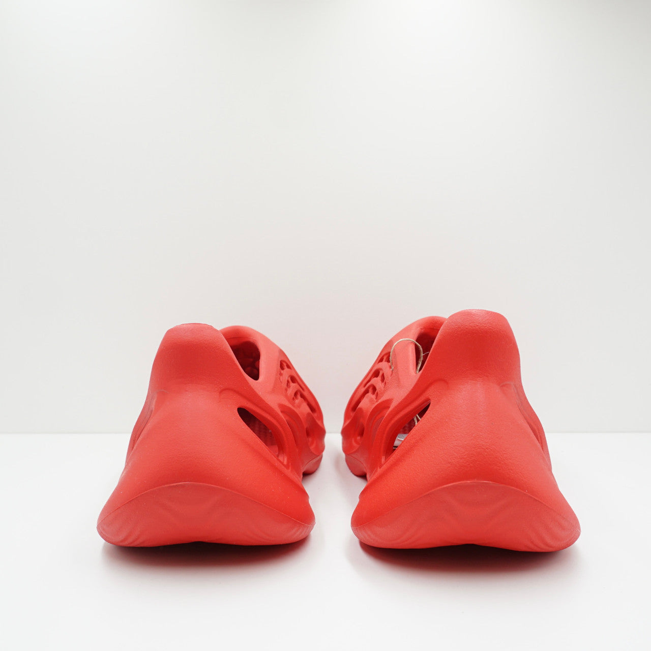 Adidas Yeezy Foam RNNR Vermillion
