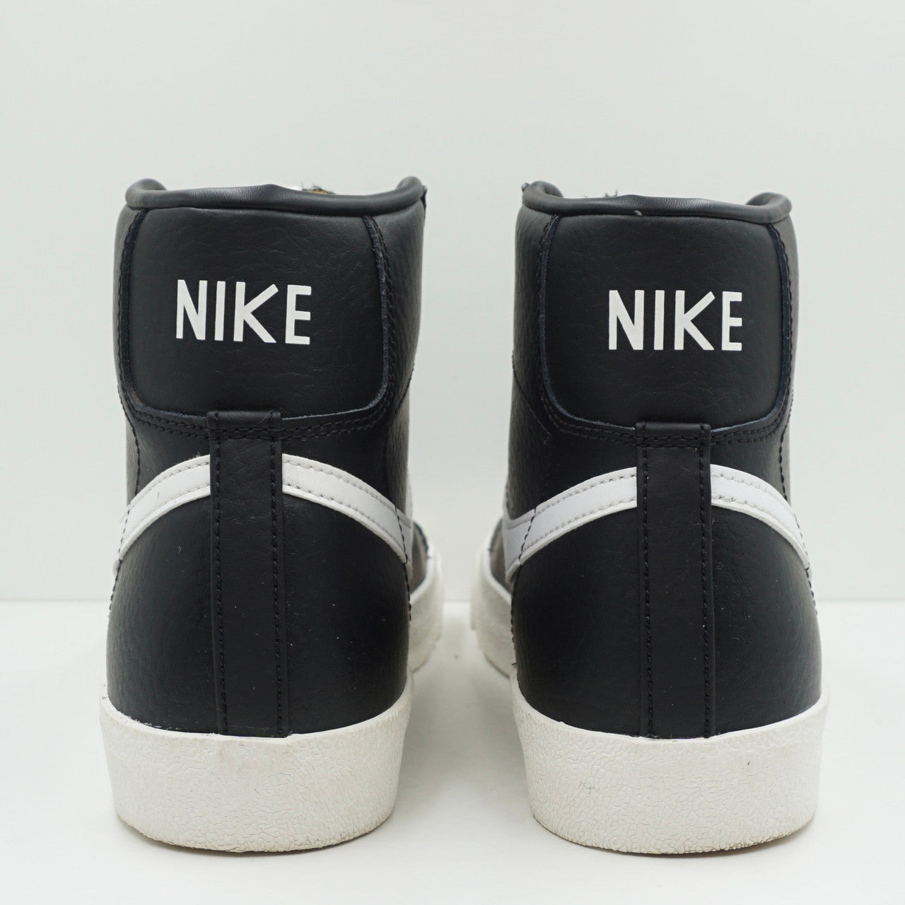 Nike Blazer Mid 77 Vintage Black Sail