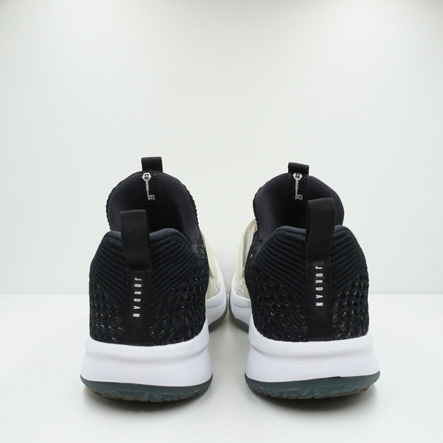 Jordan Trainer 2 Flyknit White Black