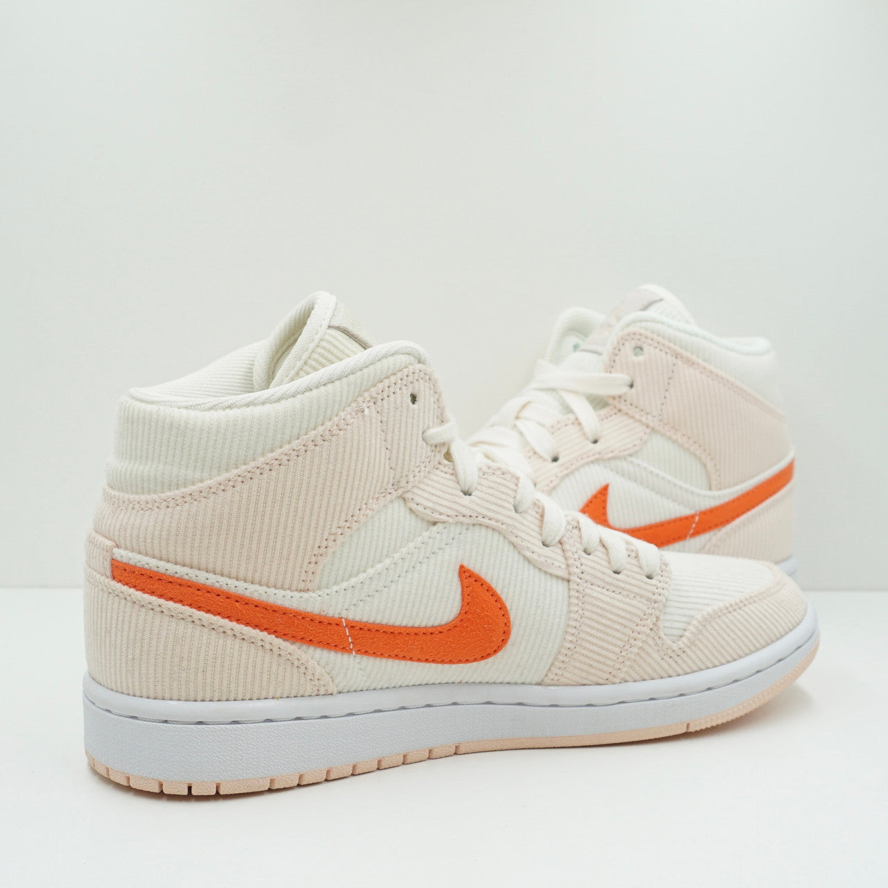 Jordan 1 Mid Corduroy Sail