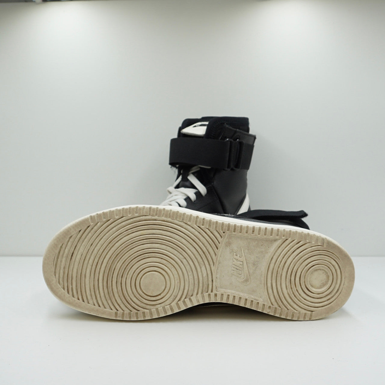 Nike Double Court Black Sail