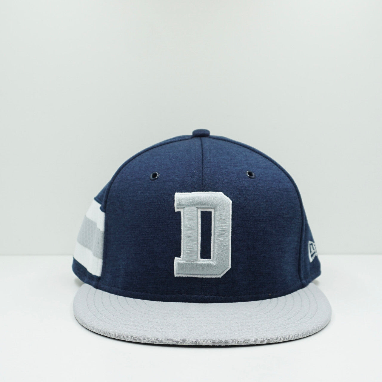 New Era Dallas Cowboys Fitted Cap Sample