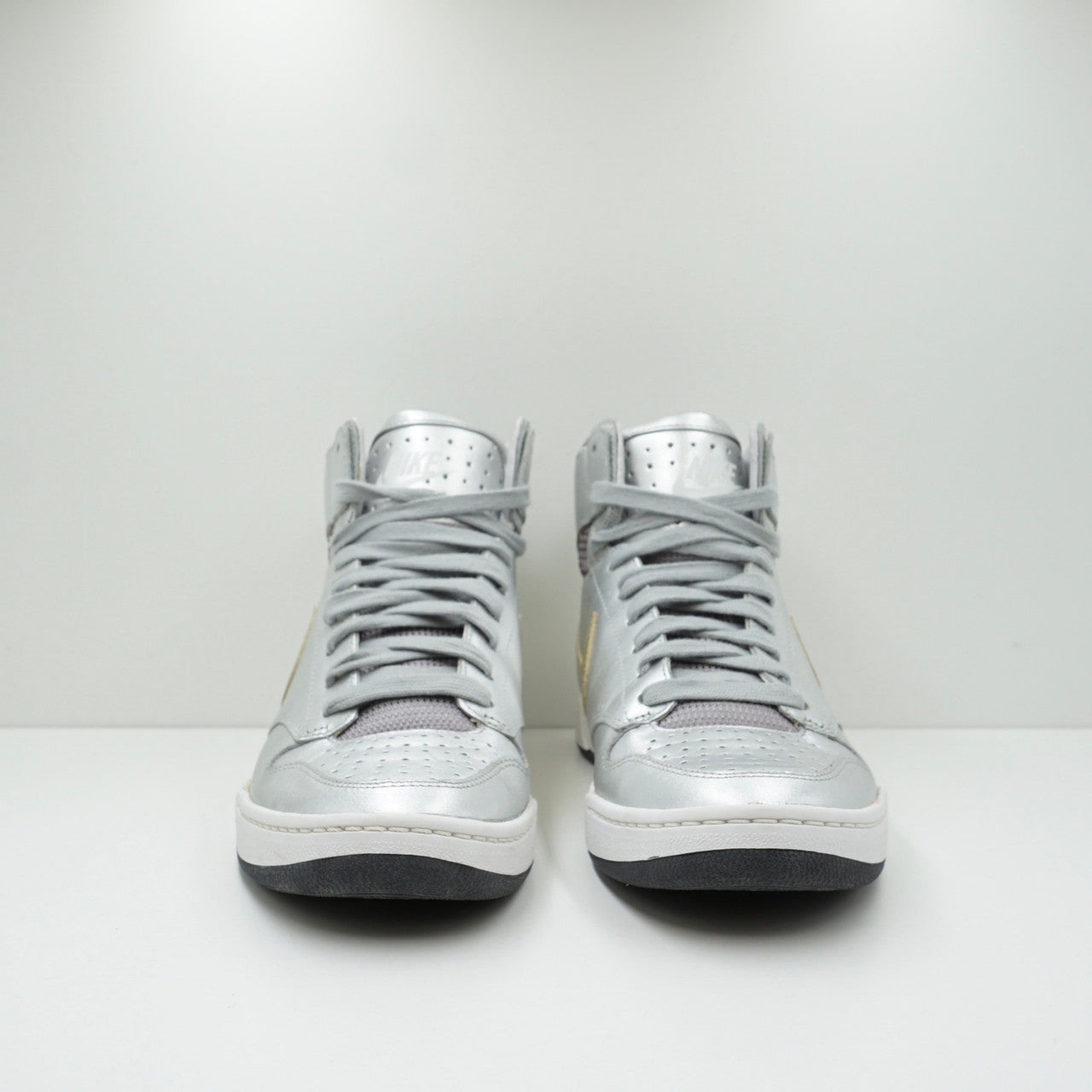 Nike Air Royalty High Silver