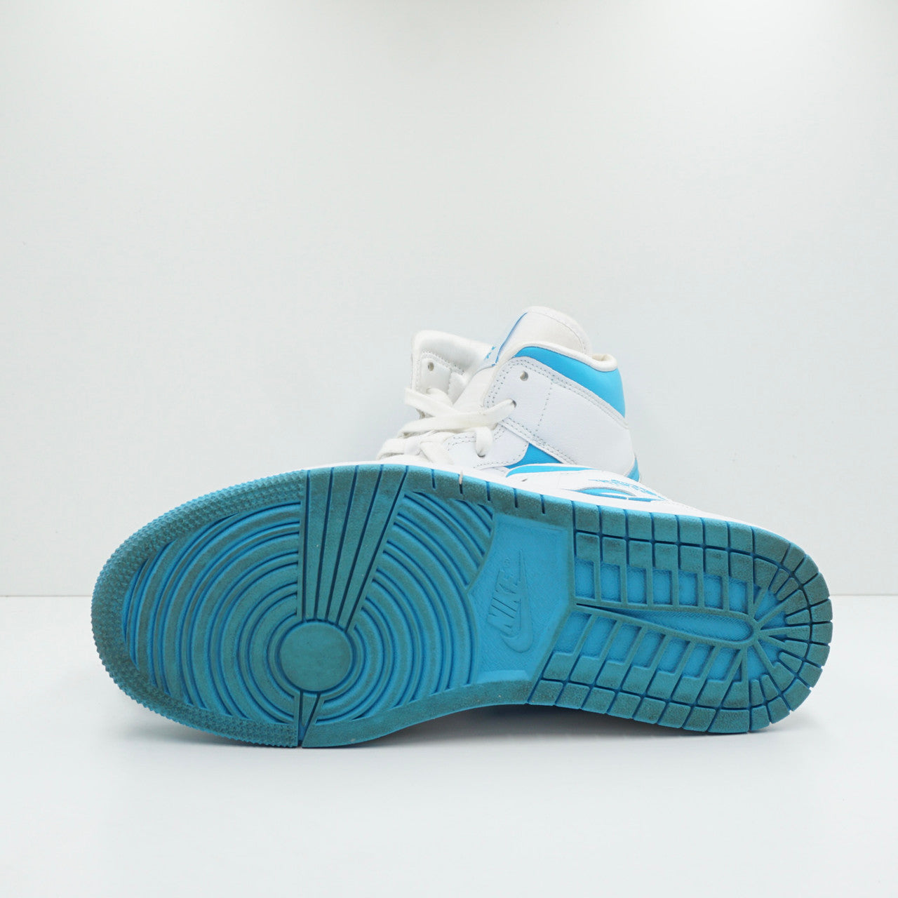 Jordan 1 Mid UNC (W)