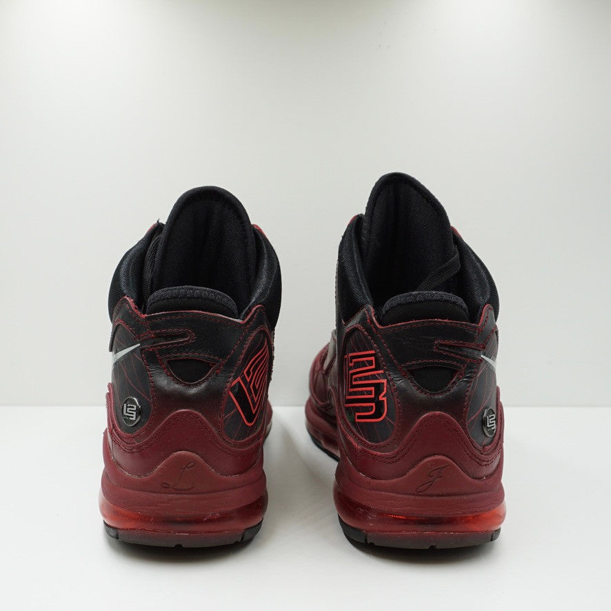 Nike LeBron 7 Christmas (2019)