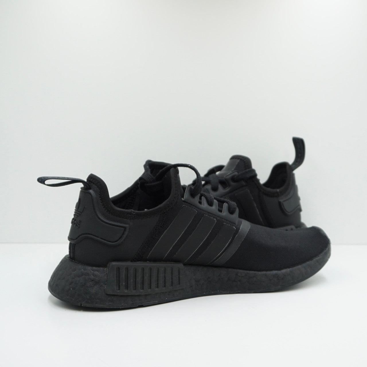 Adidas NMD R1 Triple Black (2019/2020)