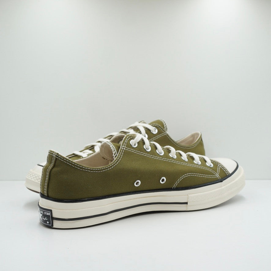 Converse 7s low on sale green