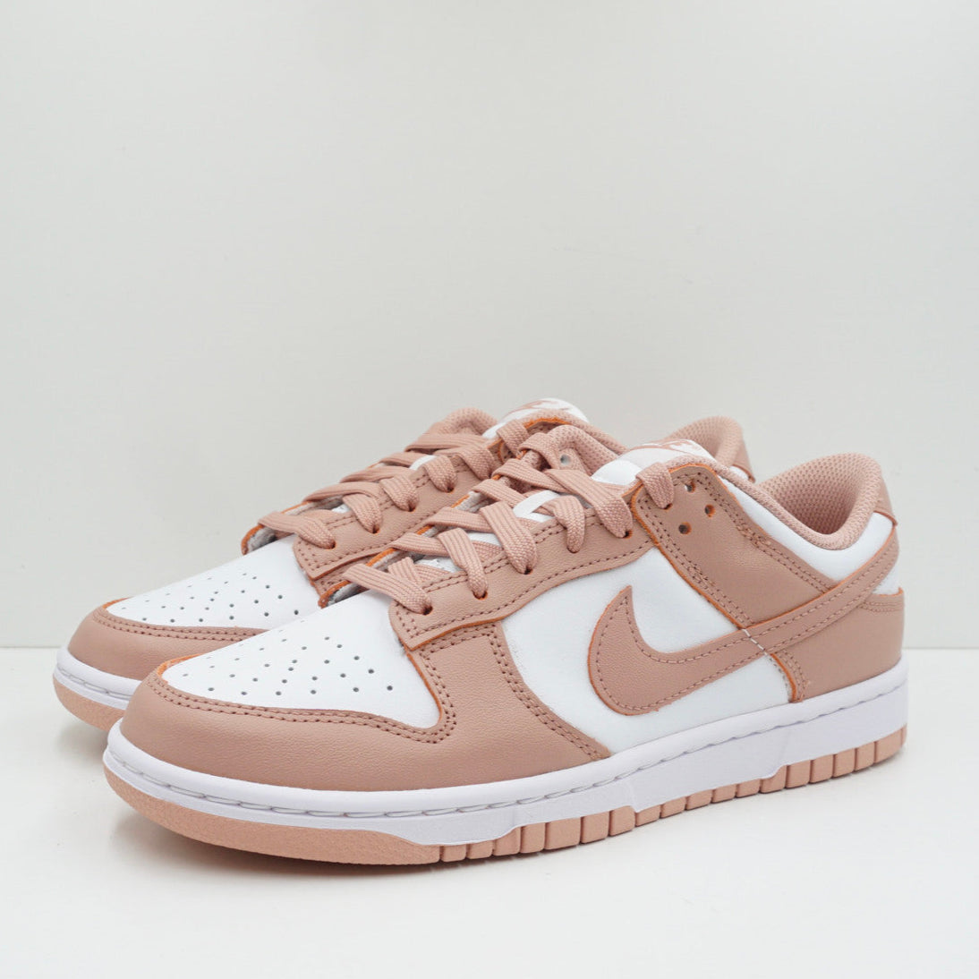 Nike Dunk Low Rose Whisper (W)