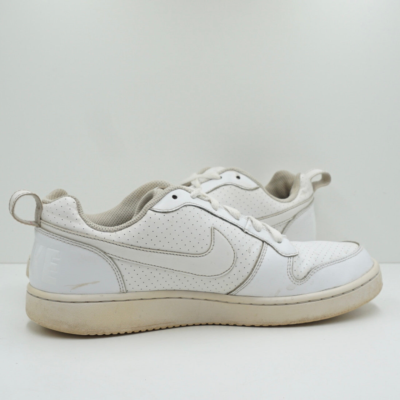 Nike Court Borough Low Triple White