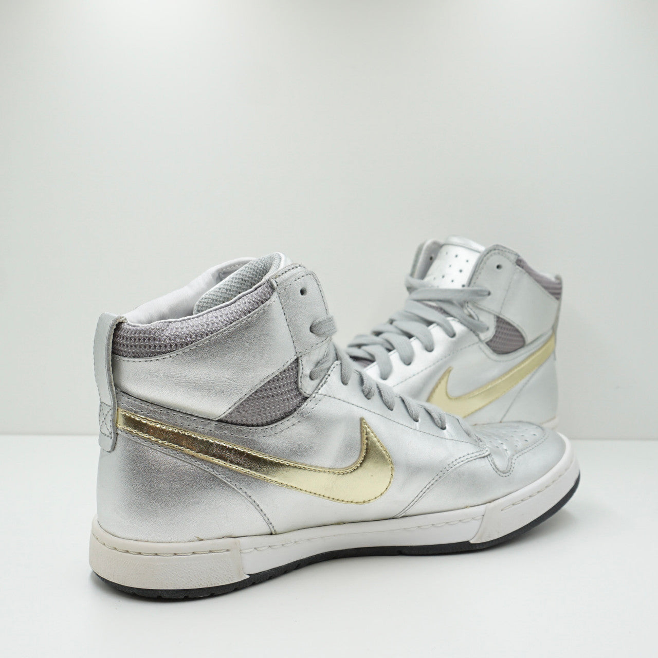 Nike Air Royalty High Silver