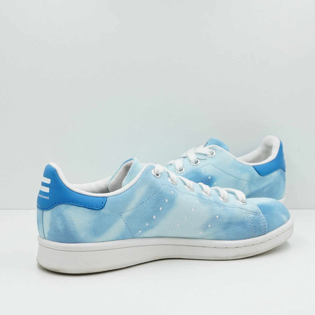 Pharrell stan smith top blue