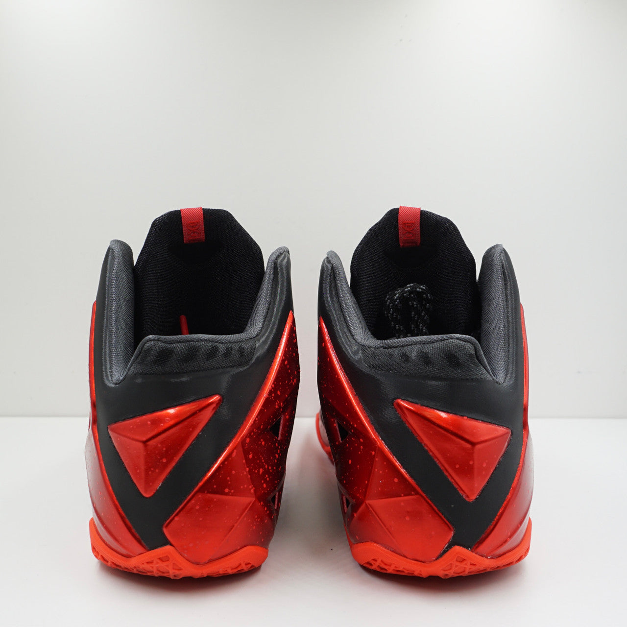 Nike lebron 11 away best sale