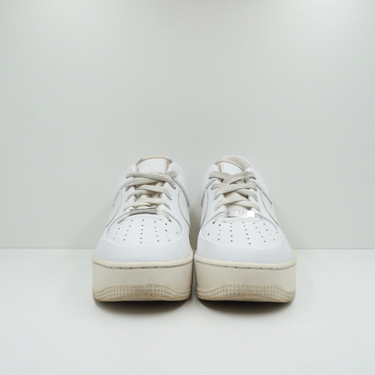 Nike Air Force 1 Sage Low Triple White (W)