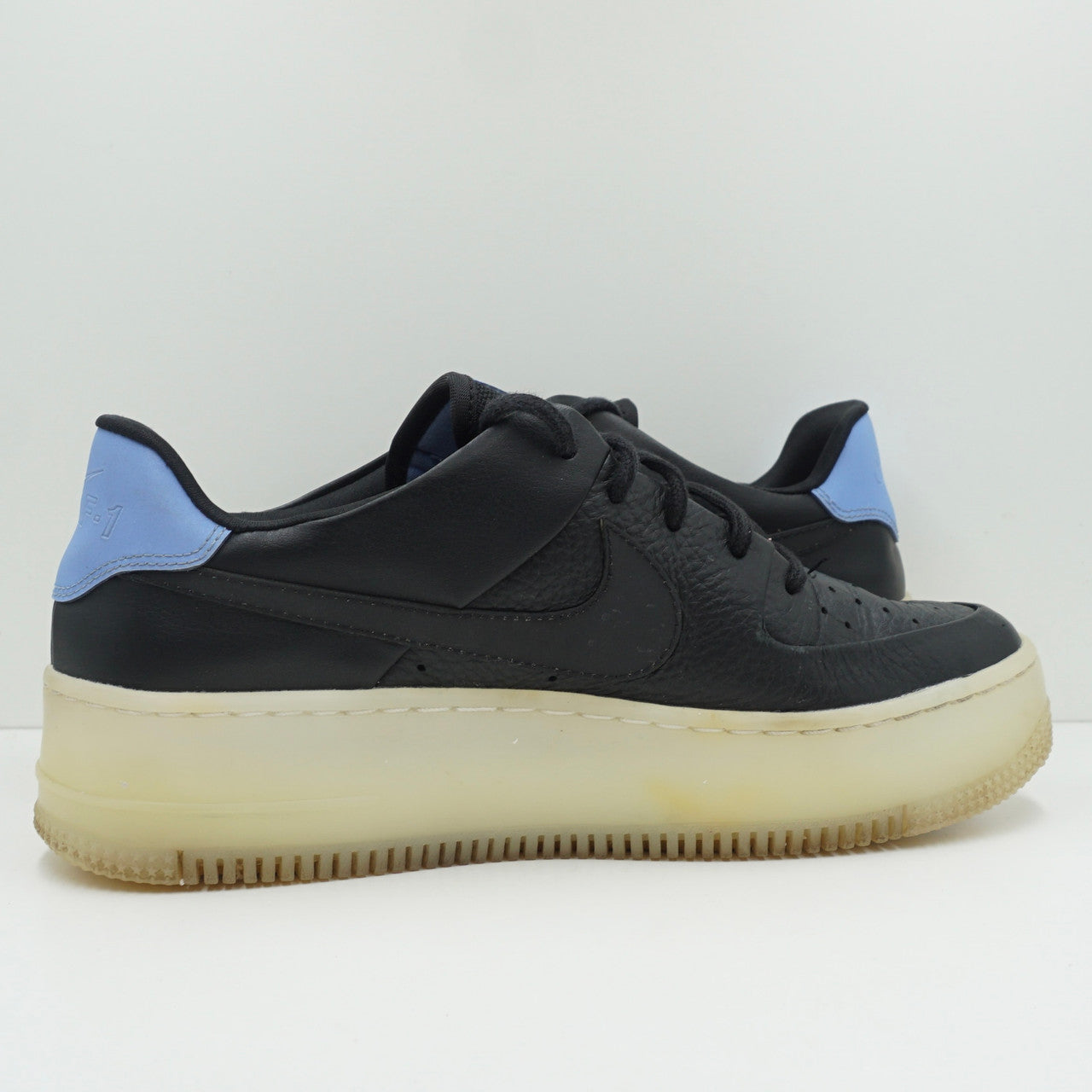 Nike Air Force 1 Low Sage Low LX (W)