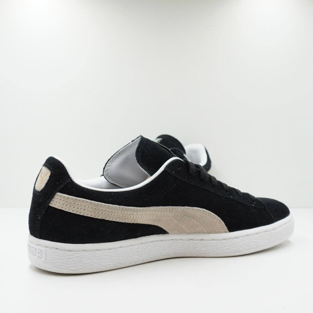 Puma Suede Black White