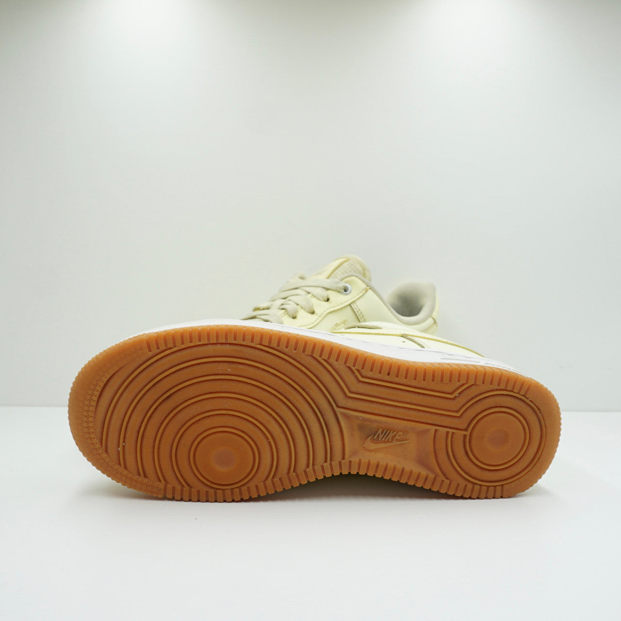 Nike Air Force 1 Low Premium Luminous Green (W)