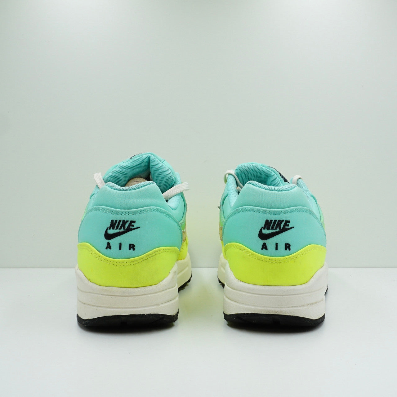 Nike Air Max 1 Magista Pack Volt W